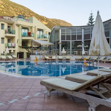 Belcehan Resort 3*