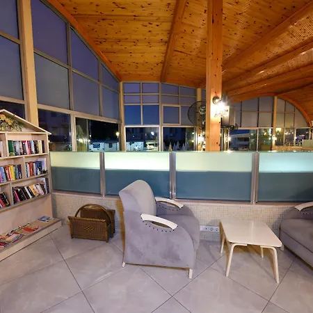 Semesteranläggning (resort) Belcehan 3*
