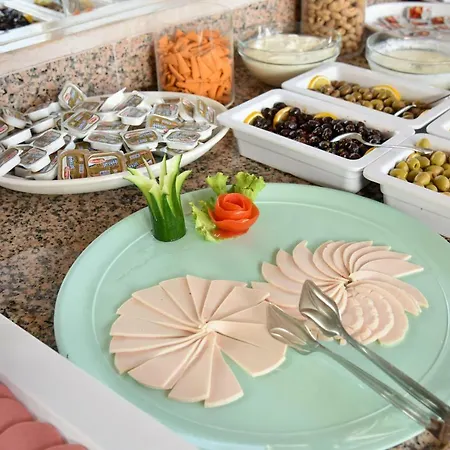 Belcehan 3*